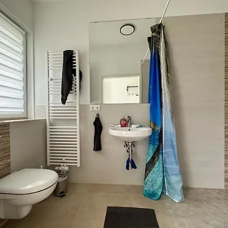 4 Im Neubau Bungalow, Garten, Grillen, Bis 9 Personen Holiday home *